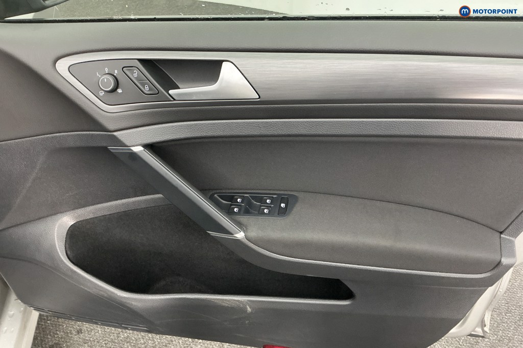 Volkswagen Golf Match Automatic Petrol Hatchback - Stock Number (1588919) - 21st supplementary image