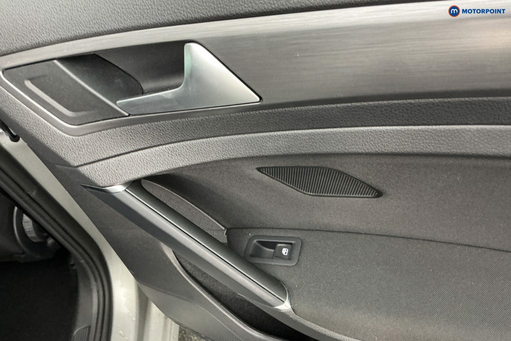 Volkswagen Golf Match Automatic Petrol Hatchback - Stock Number (1588919) - 24th supplementary image