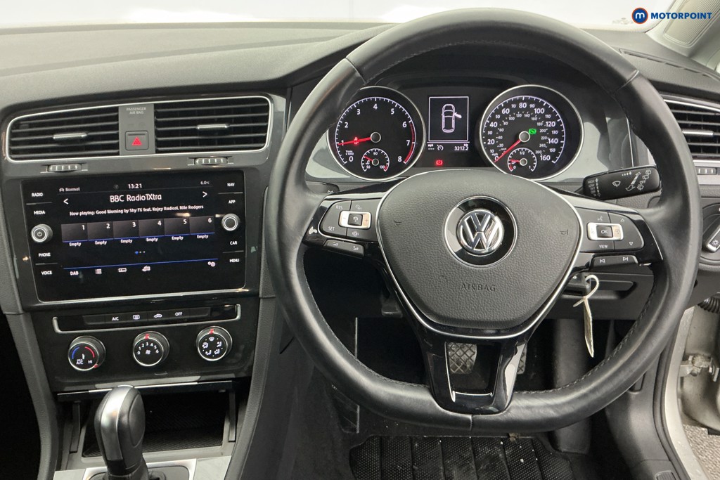 Volkswagen Golf Match Automatic Petrol Hatchback - Stock Number (1588919) - 1st supplementary image