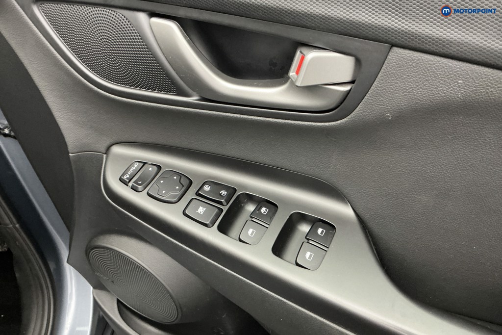 Hyundai Kona Premium Se Manual Petrol SUV - Stock Number (1588936) - 23rd supplementary image