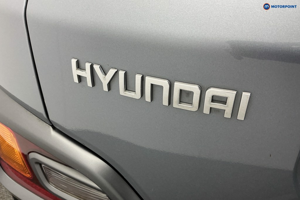 Hyundai Kona Premium Se Manual Petrol SUV - Stock Number (1588936) - 32nd supplementary image