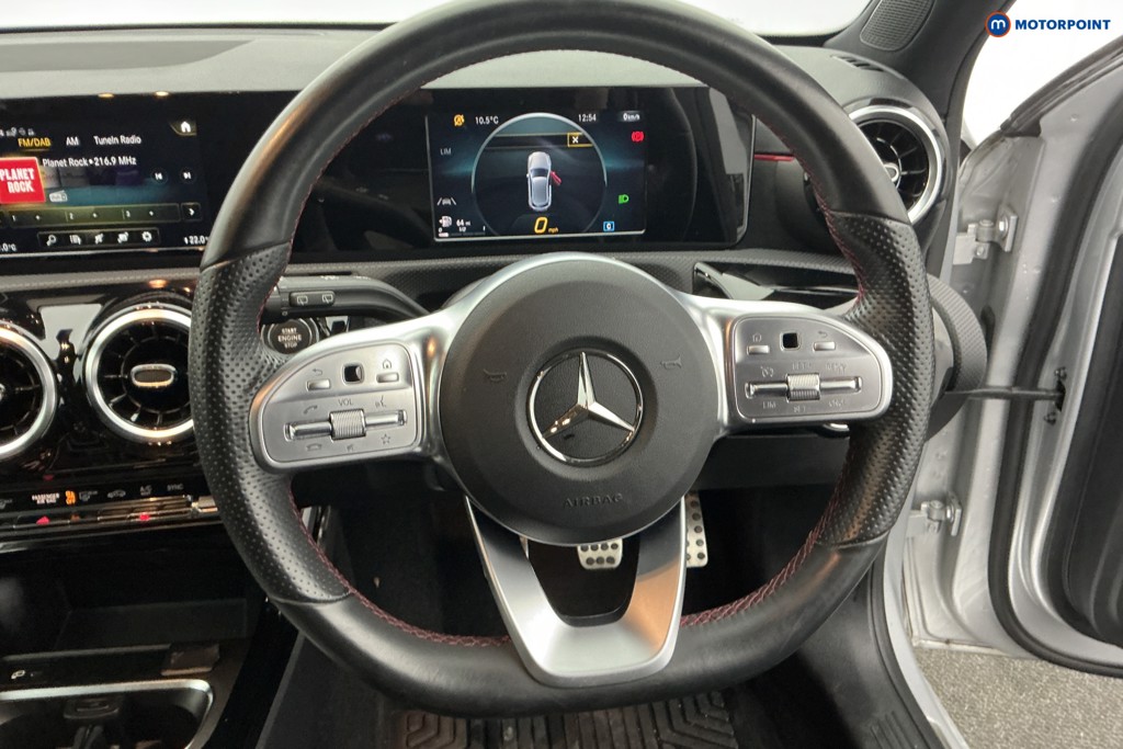 Mercedes-Benz A Class Amg Line Manual Petrol Hatchback - Stock Number (1589189) - 6th supplementary image