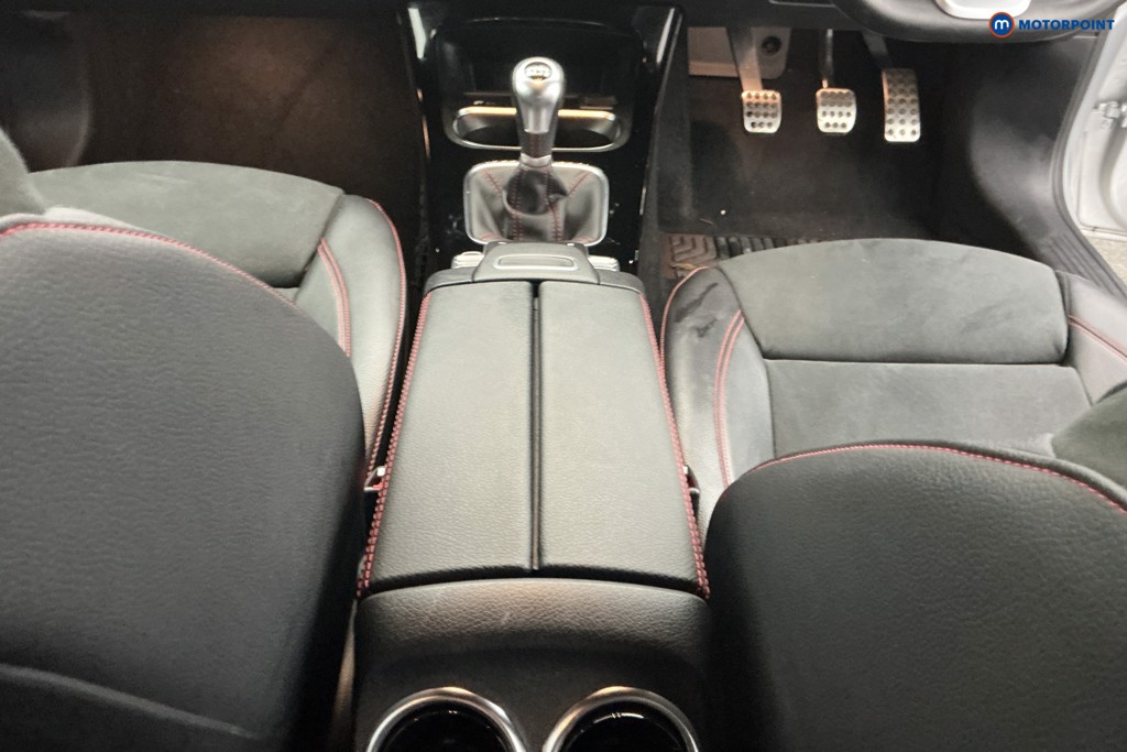 Mercedes-Benz A Class Amg Line Manual Petrol Hatchback - Stock Number (1589189) - 11th supplementary image