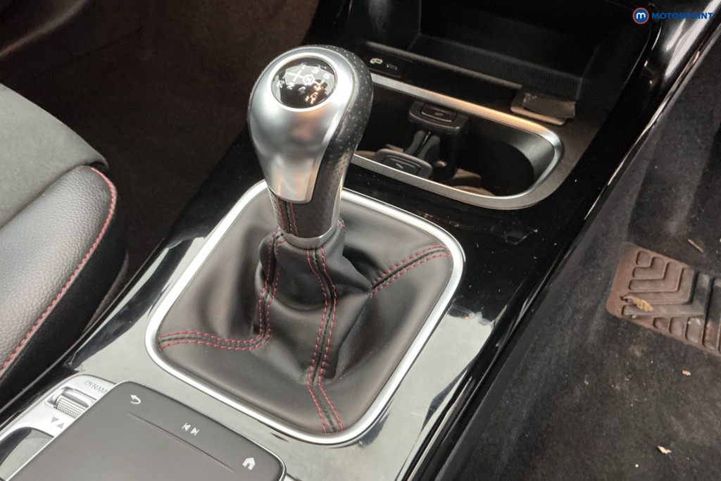 Mercedes-Benz A Class Amg Line Manual Petrol Hatchback - Stock Number (1589189) - 15th supplementary image