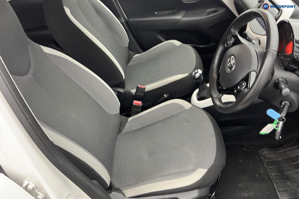 Toyota Aygo X-Trend Manual Petrol Hatchback - Stock Number (1589247) - 5th supplementary image