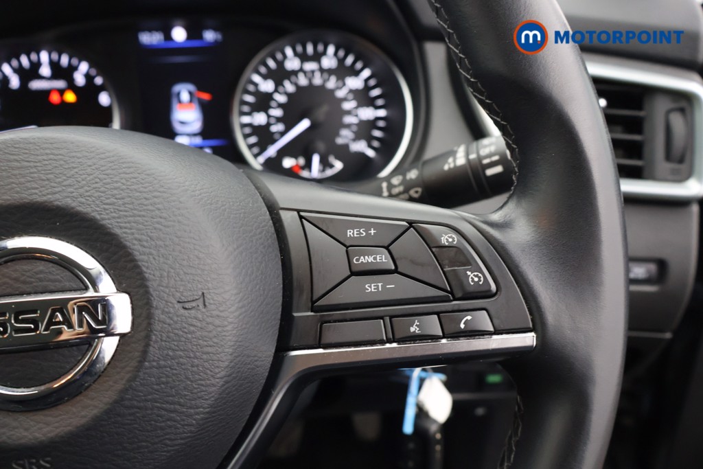 Nissan Qashqai Acenta Premium Automatic Petrol SUV - Stock Number (1589463) - 3rd supplementary image