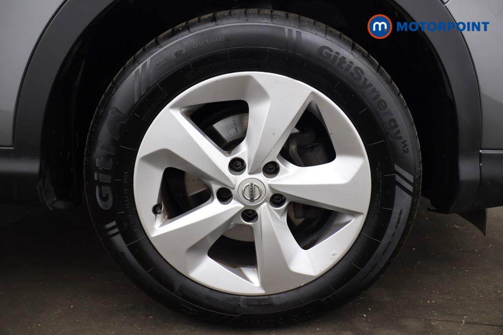 Nissan Qashqai Acenta Premium Automatic Petrol SUV - Stock Number (1589463) - 13th supplementary image