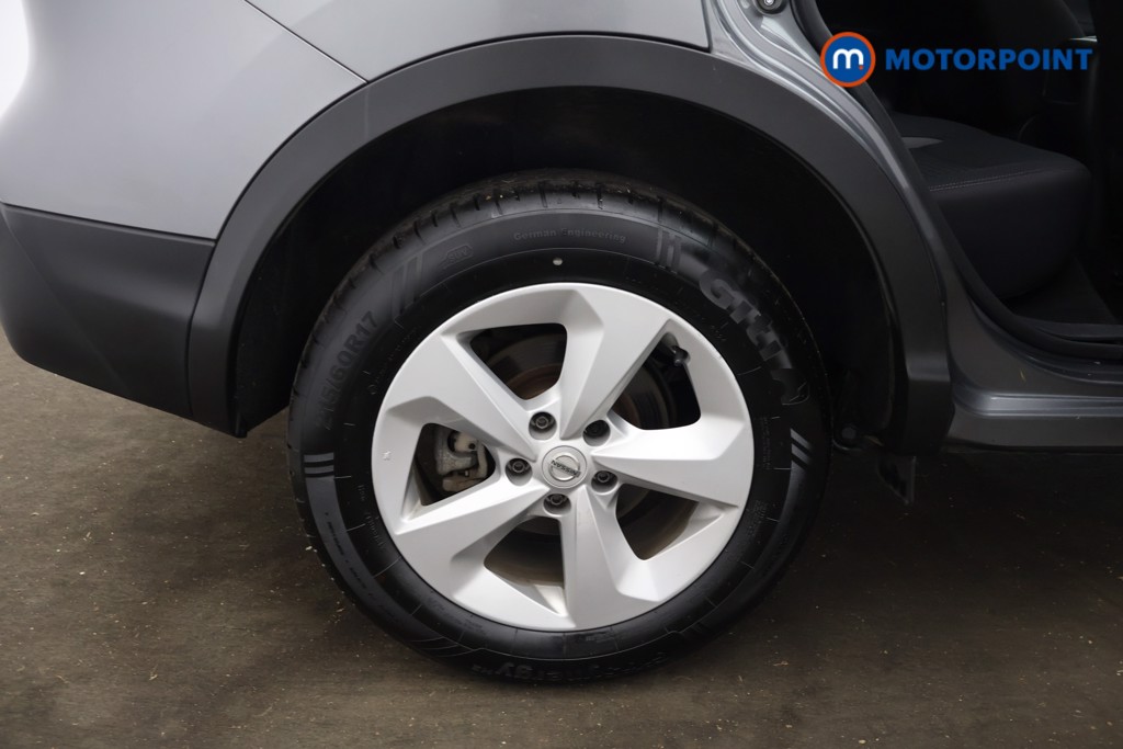 Nissan Qashqai Acenta Premium Automatic Petrol SUV - Stock Number (1589463) - 14th supplementary image