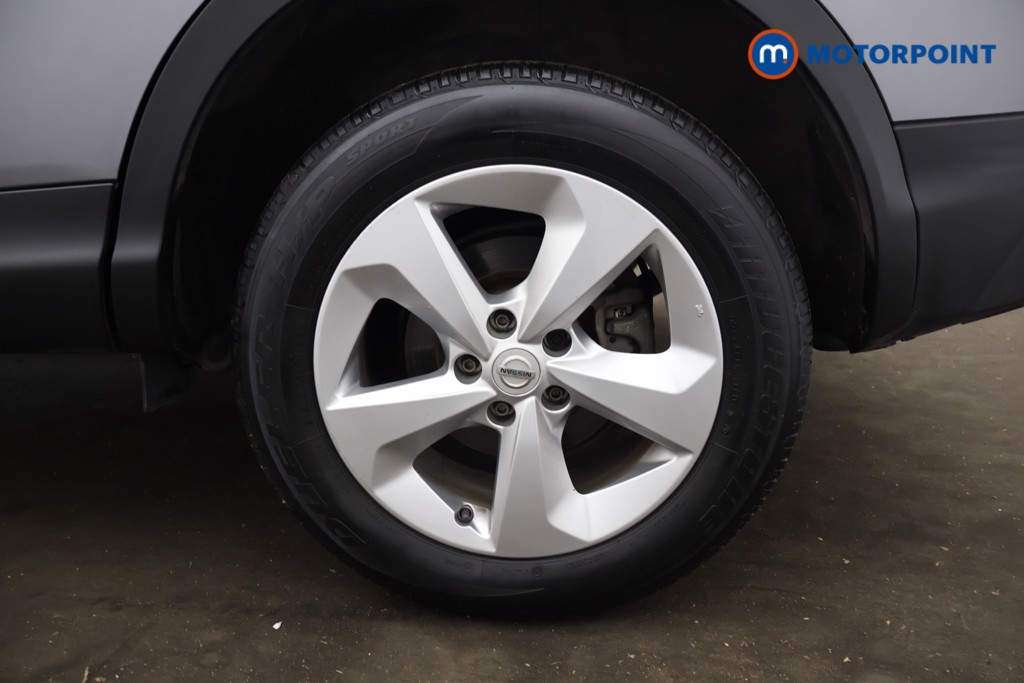 Nissan Qashqai Acenta Premium Automatic Petrol SUV - Stock Number (1589463) - 18th supplementary image