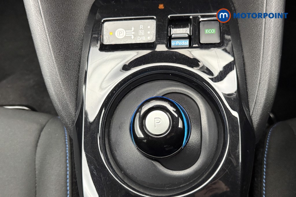 Nissan Leaf N-Connecta Automatic Electric Hatchback - Stock Number (1589537) - 19th supplementary image