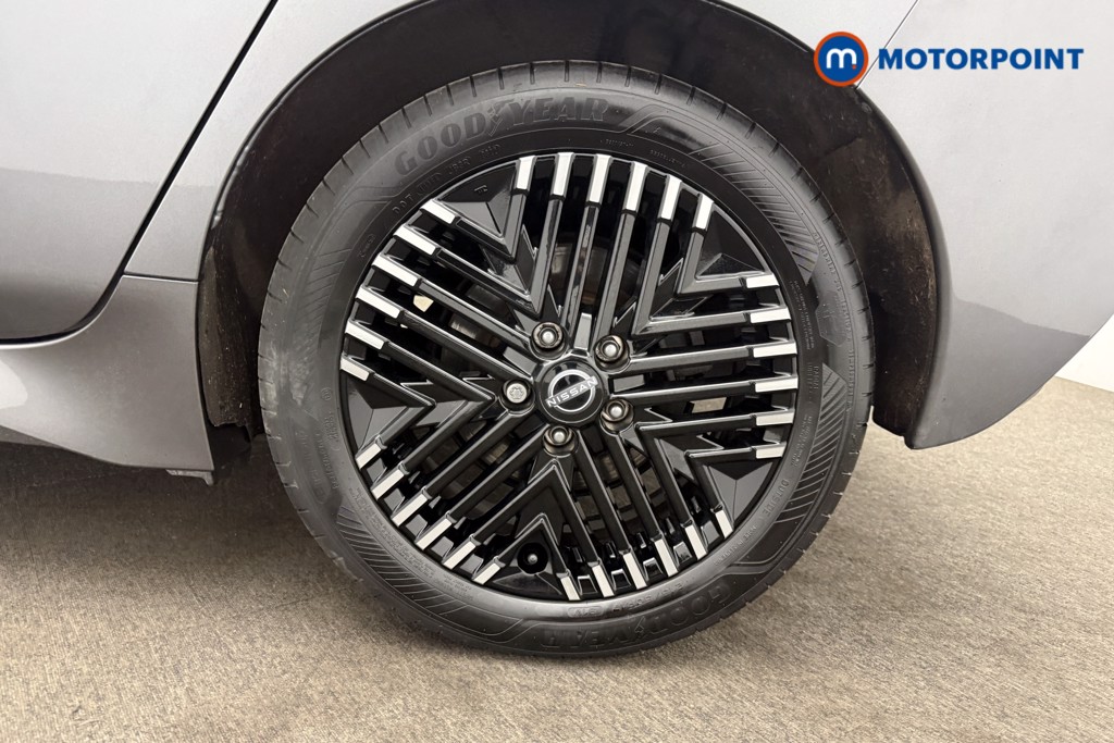 Nissan Leaf N-Connecta Automatic Electric Hatchback - Stock Number (1589537) - 24th supplementary image