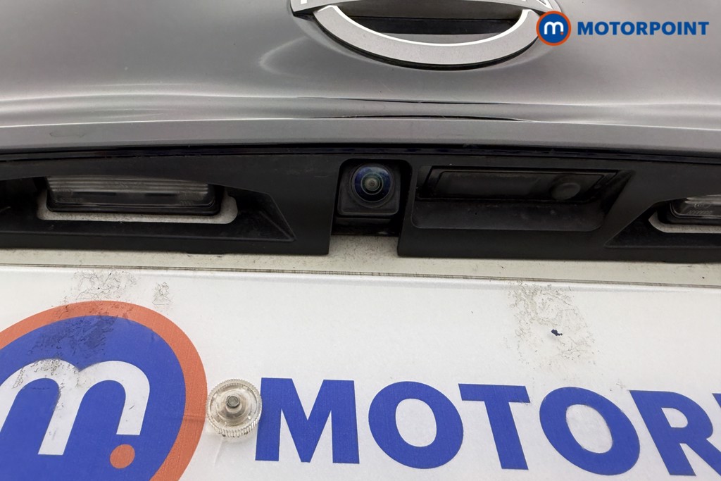 Nissan Leaf Tekna Automatic Electric Hatchback - Stock Number (1590188) - 21st supplementary image