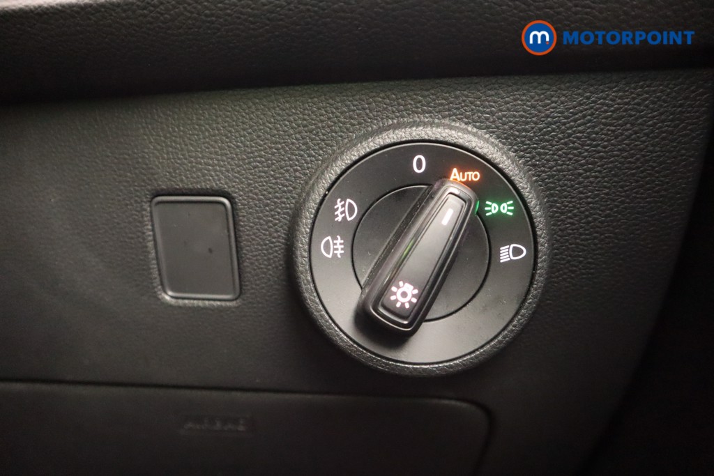 Seat Ateca Xperience Manual Petrol SUV - Stock Number (1590203) - 8th supplementary image