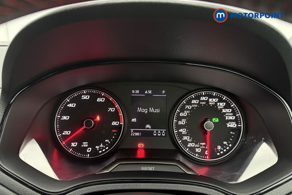 Seat Arona Fr Red Edition Automatic Petrol SUV - Stock Number (1590429) - 6th supplementary image