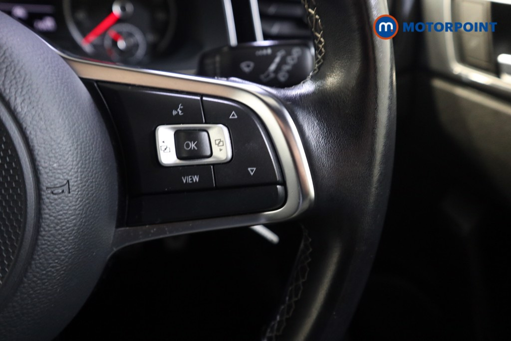 Volkswagen Polo R-Line Manual Petrol Hatchback - Stock Number (1590771) - 4th supplementary image