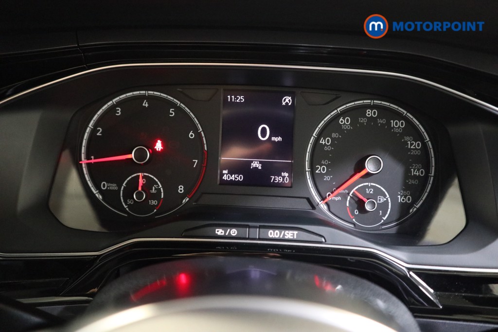 Volkswagen Polo R-Line Manual Petrol Hatchback - Stock Number (1590771) - 6th supplementary image