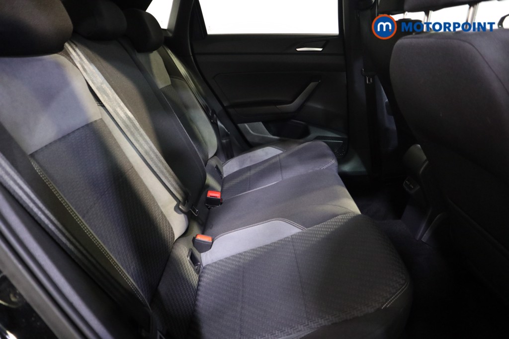 Volkswagen Polo R-Line Manual Petrol Hatchback - Stock Number (1590771) - 16th supplementary image