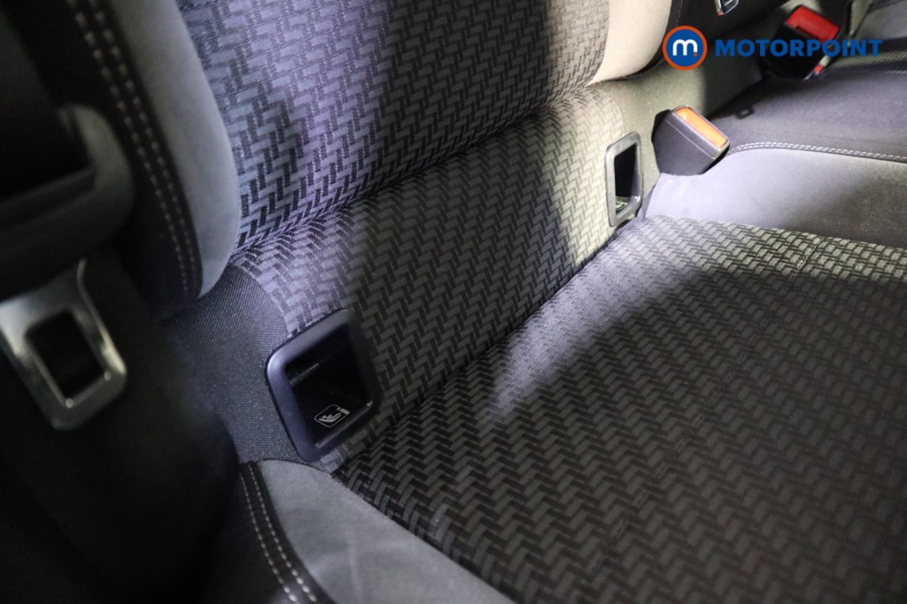 Volkswagen Polo R-Line Manual Petrol Hatchback - Stock Number (1590771) - 17th supplementary image