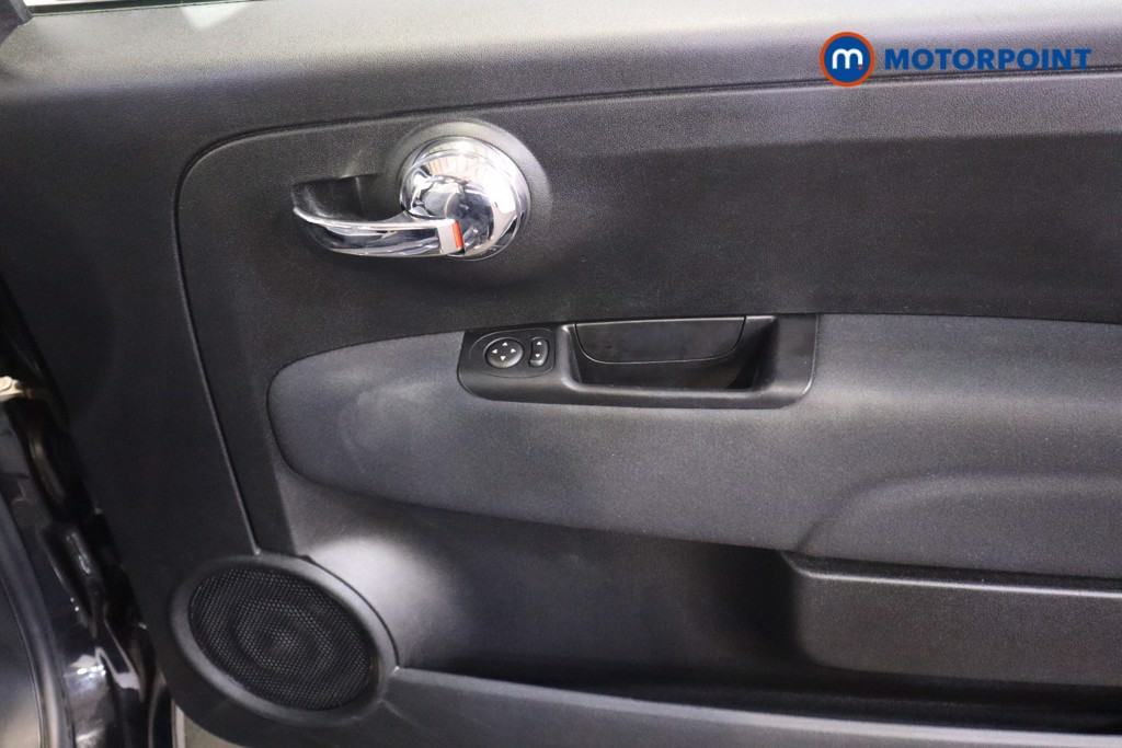 Fiat 500 Lounge Manual Petrol Hatchback - Stock Number (1591335) - 9th supplementary image