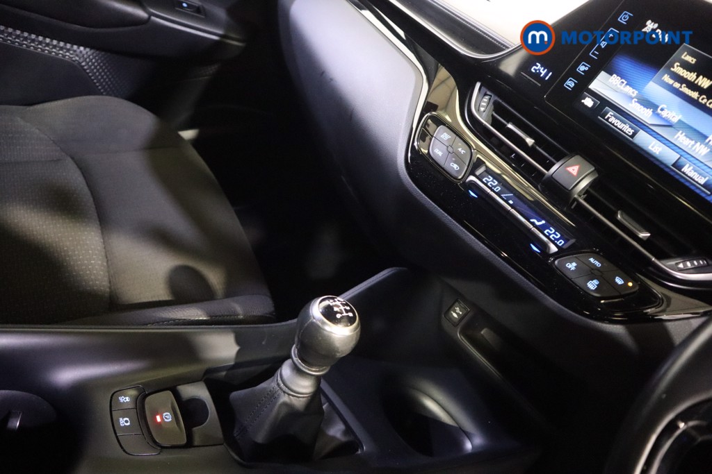 Toyota C-Hr Icon Manual Petrol SUV - Stock Number (1591408) - 7th supplementary image