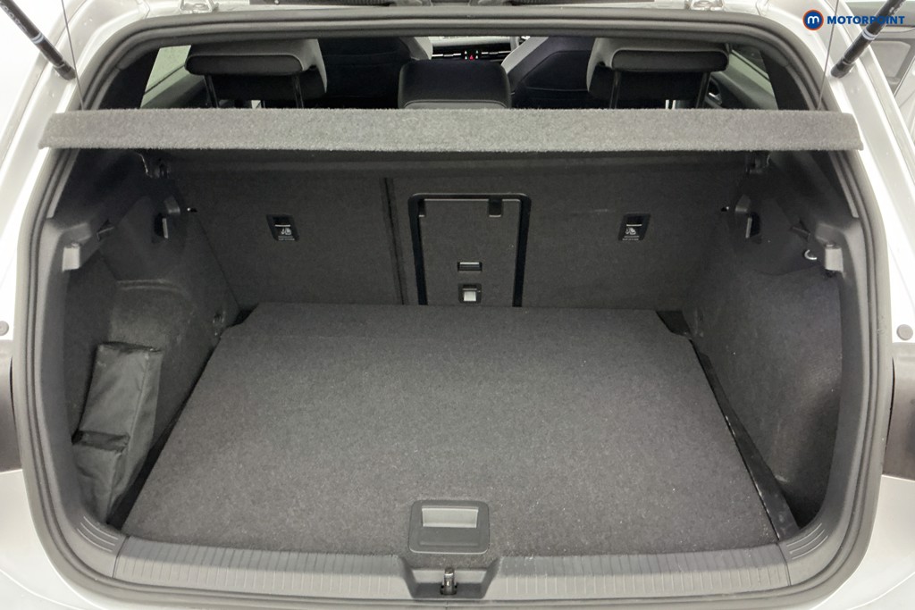 Volkswagen Golf R-Line Automatic Petrol Hatchback - Stock Number (1591625) - 3rd supplementary image
