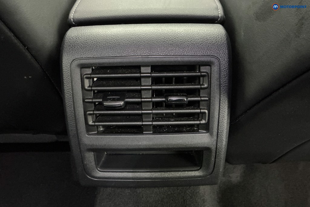 Volkswagen Golf R-Line Automatic Petrol Hatchback - Stock Number (1591625) - 10th supplementary image