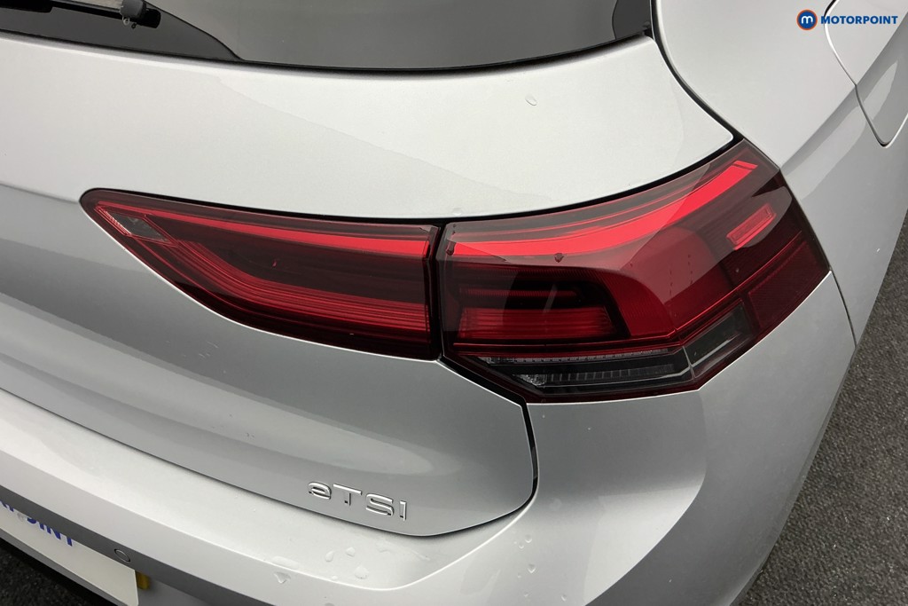 Volkswagen Golf R-Line Automatic Petrol Hatchback - Stock Number (1591625) - 30th supplementary image