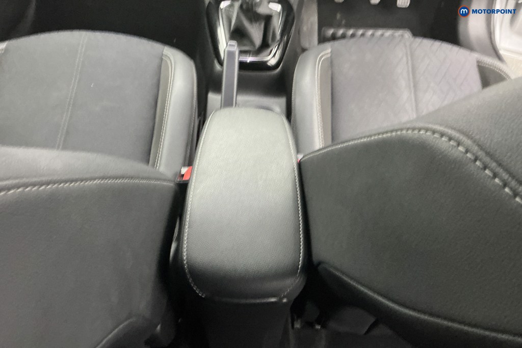 Vauxhall Corsa Elite Edition Manual Petrol Hatchback - Stock Number (1592211) - 10th supplementary image