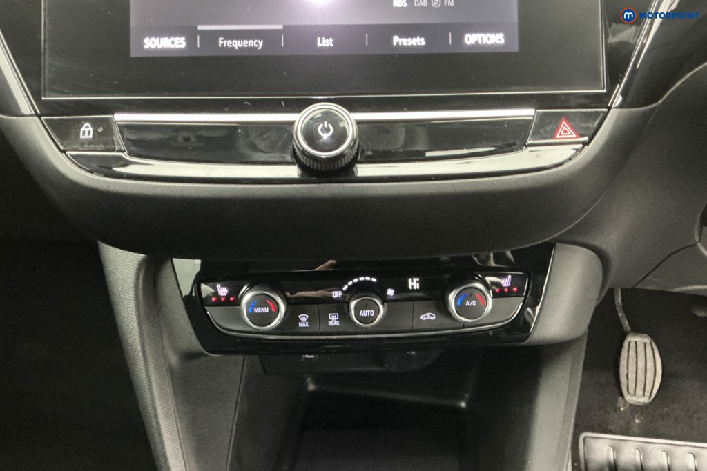Vauxhall Corsa Elite Edition Manual Petrol Hatchback - Stock Number (1592211) - 15th supplementary image