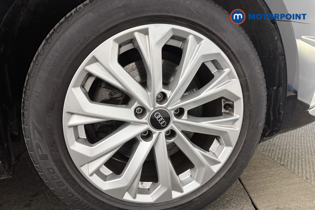 Audi A4 Technik Automatic Petrol Saloon - Stock Number (1592870) - 11th supplementary image