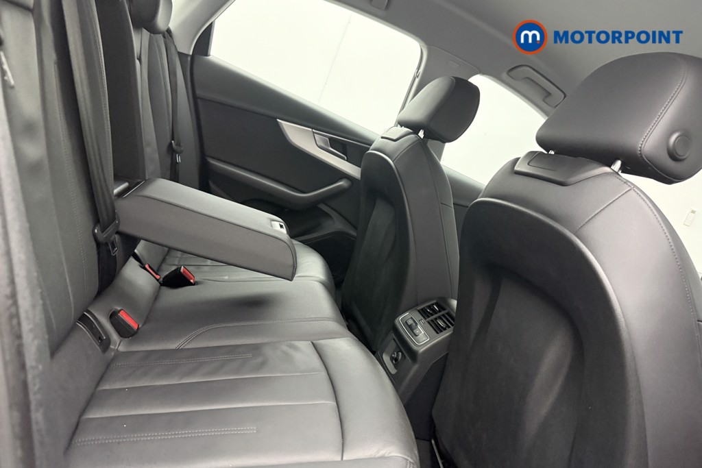 Audi A4 Technik Automatic Petrol Saloon - Stock Number (1592870) - 20th supplementary image