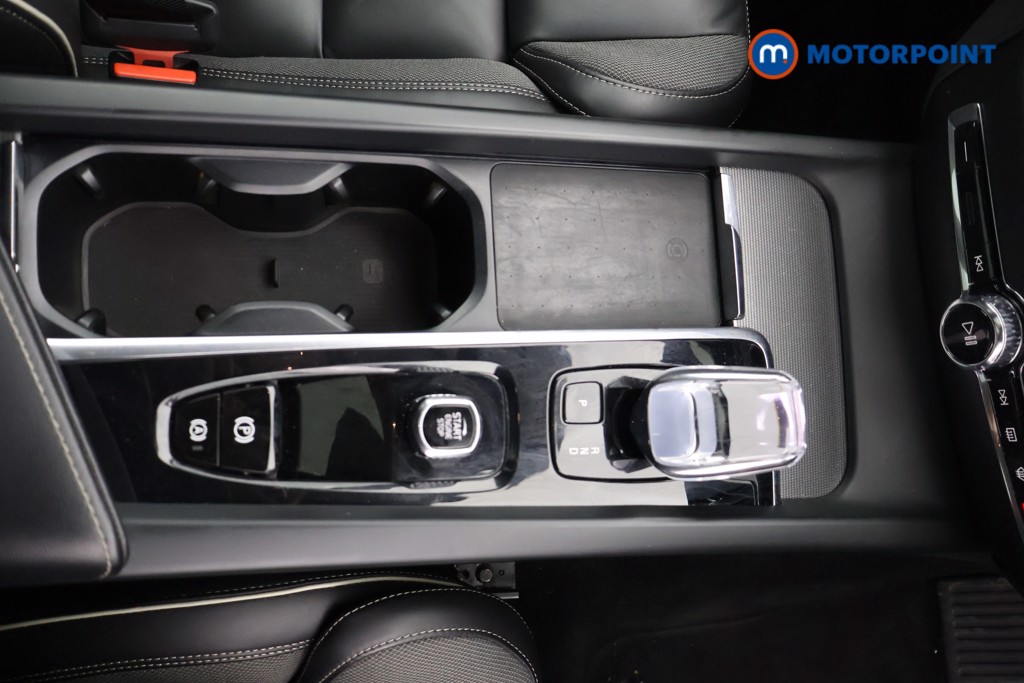 Volvo V60 Cross Country Ultimate Automatic Petrol Estate - Stock Number (1592939) - 6th supplementary image