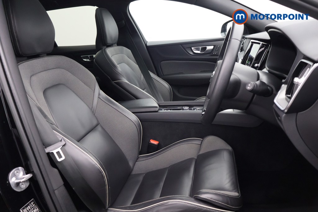 Volvo V60 Cross Country Ultimate Automatic Petrol Estate - Stock Number (1592939) - 10th supplementary image