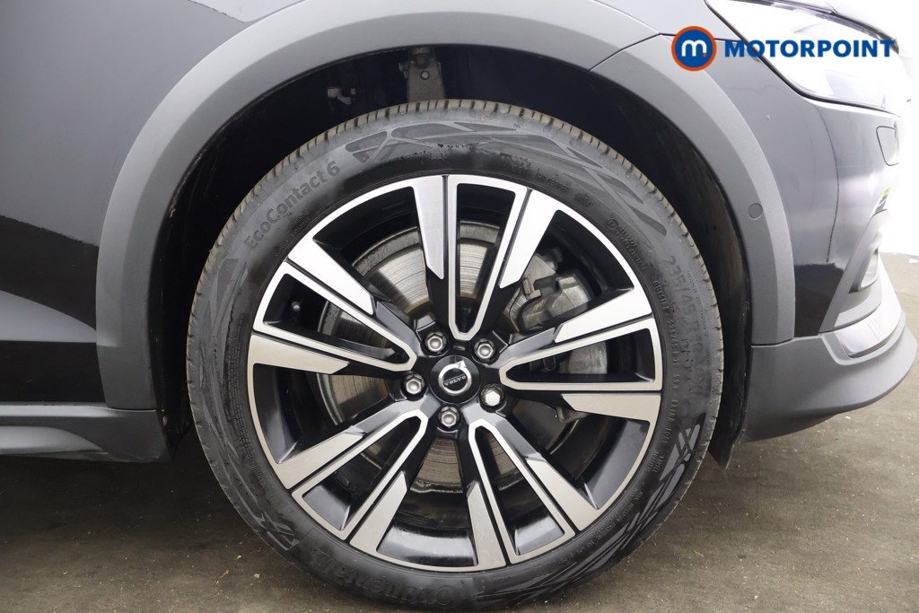 Volvo V60 Cross Country Ultimate Automatic Petrol Estate - Stock Number (1592939) - 11th supplementary image