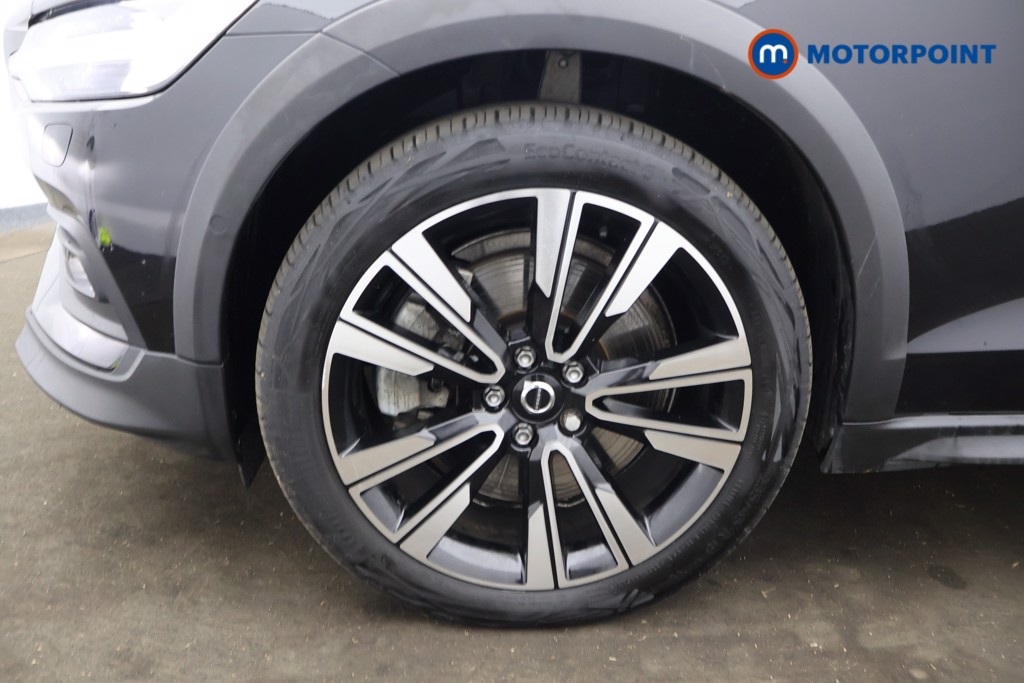 Volvo V60 Cross Country Ultimate Automatic Petrol Estate - Stock Number (1592939) - 17th supplementary image