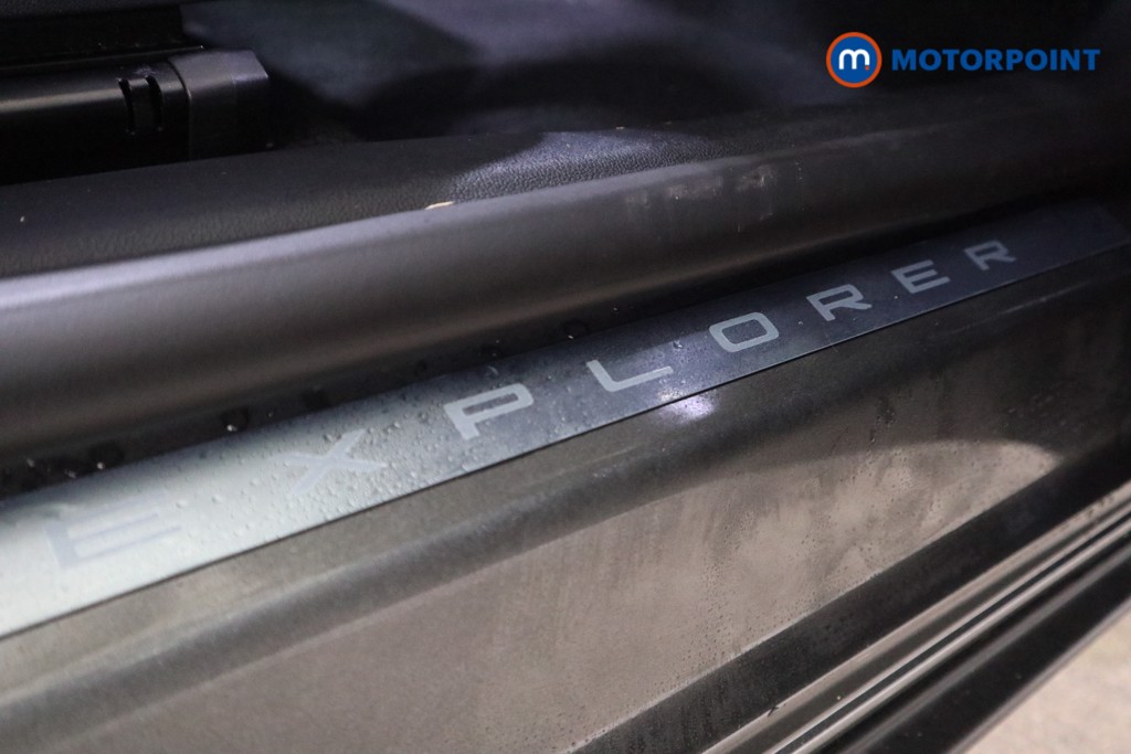 Ford Explorer Premium Automatic Electric SUV - Stock Number (1593093) - 12th supplementary image