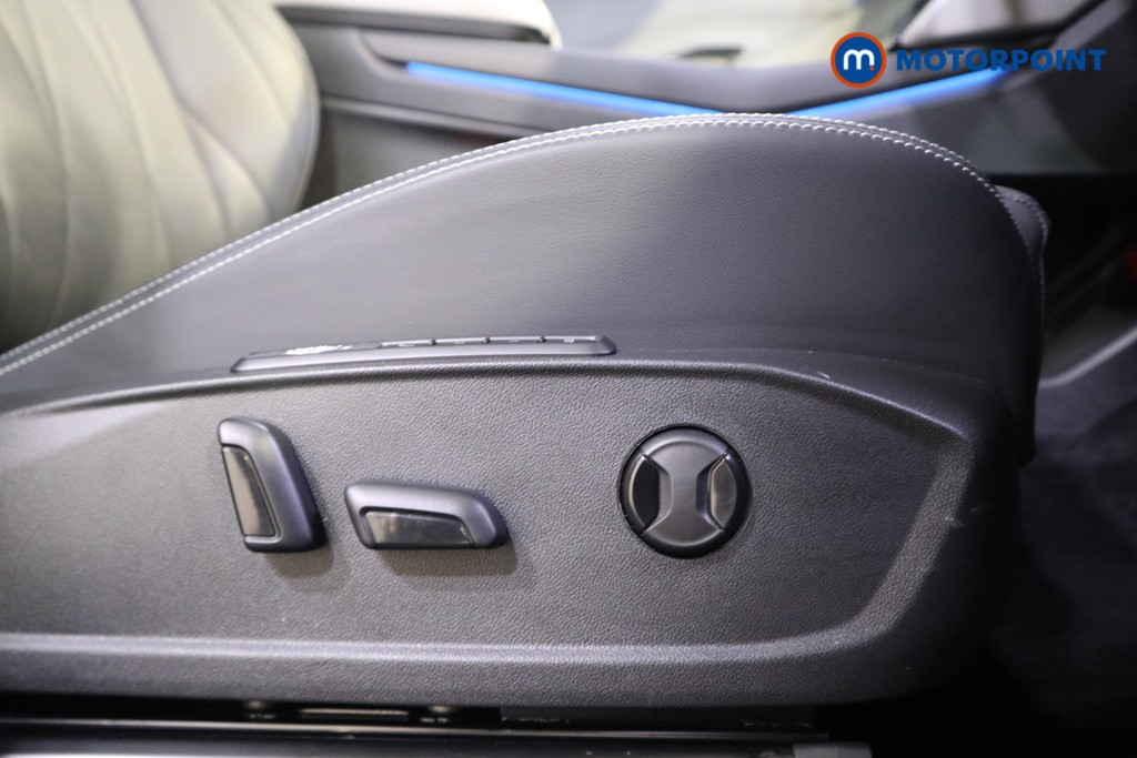 Ford Explorer Premium Automatic Electric SUV - Stock Number (1593093) - 13th supplementary image