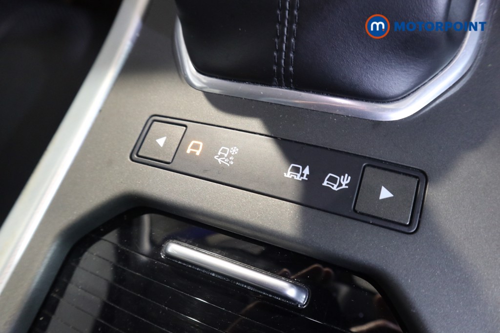 Land Rover Range Rover Evoque Se Tech Manual Diesel SUV - Stock Number (1593711) - 9th supplementary image