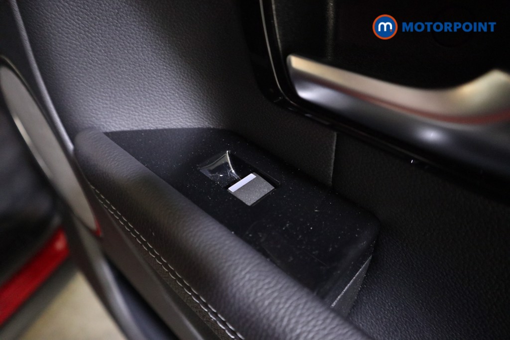 Land Rover Range Rover Evoque Se Tech Manual Diesel SUV - Stock Number (1593711) - 18th supplementary image