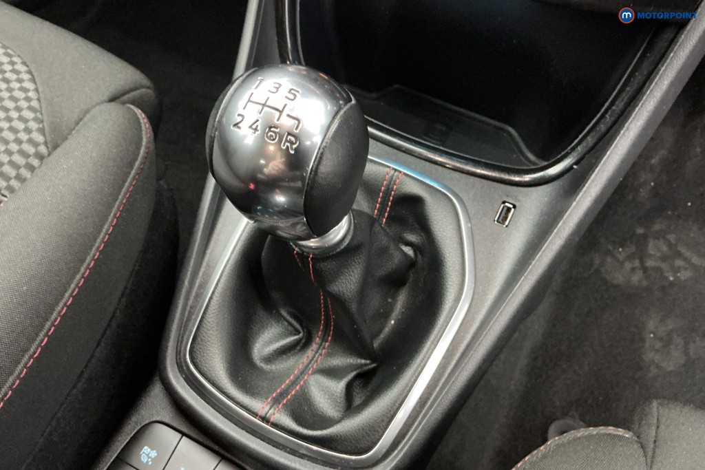 Ford Puma St-Line Manual Petrol SUV - Stock Number (1593843) - 15th supplementary image