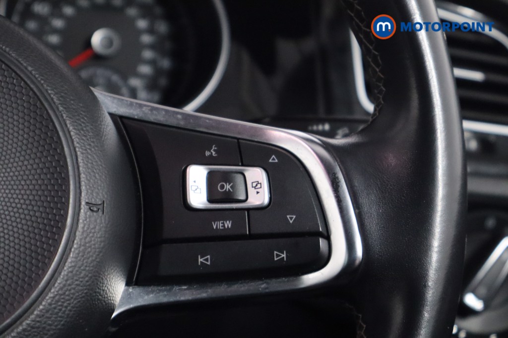 Volkswagen Golf R-Line Automatic Petrol Hatchback - Stock Number (1594373) - 8th supplementary image