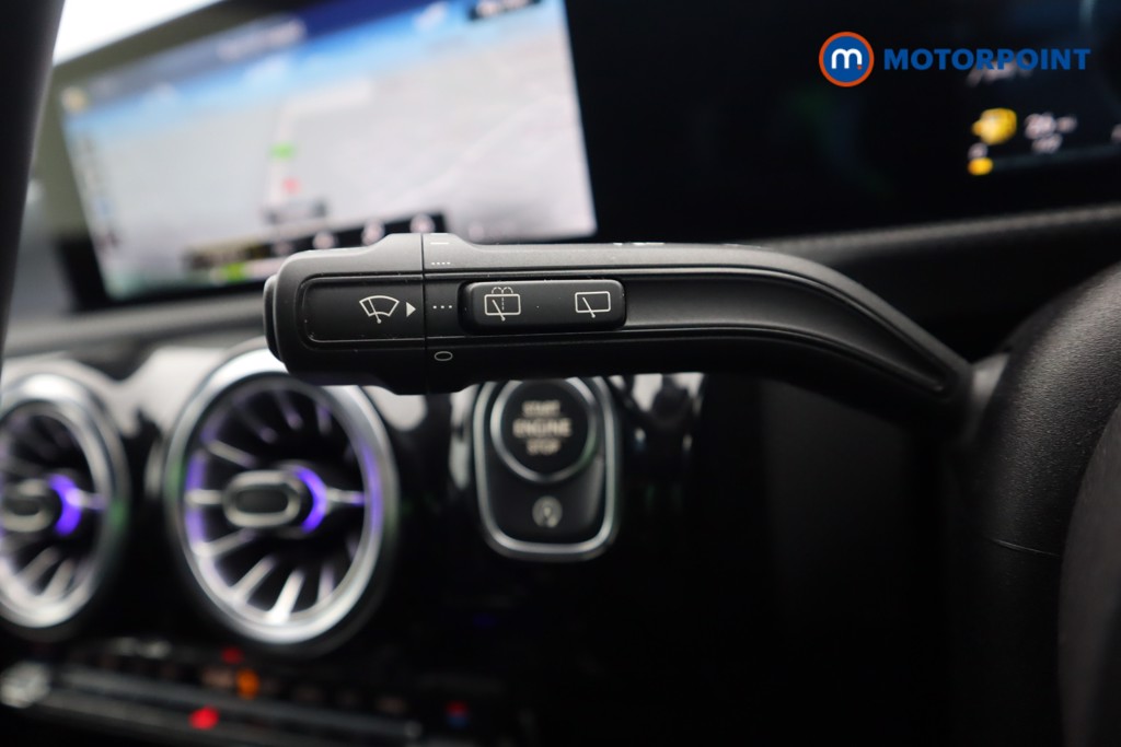 Mercedes-Benz A Class Amg Line Executive Edition Automatic Petrol Hatchback - Stock Number (1594585) - 6th supplementary image