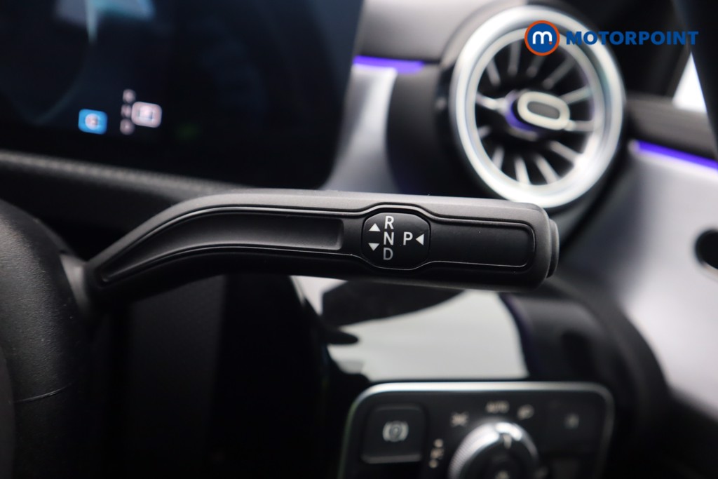 Mercedes-Benz A Class Amg Line Executive Edition Automatic Petrol Hatchback - Stock Number (1594585) - 7th supplementary image