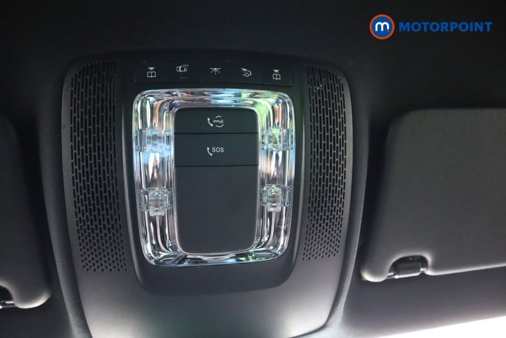 Mercedes-Benz A Class Amg Line Executive Edition Automatic Petrol Hatchback - Stock Number (1594585) - 18th supplementary image