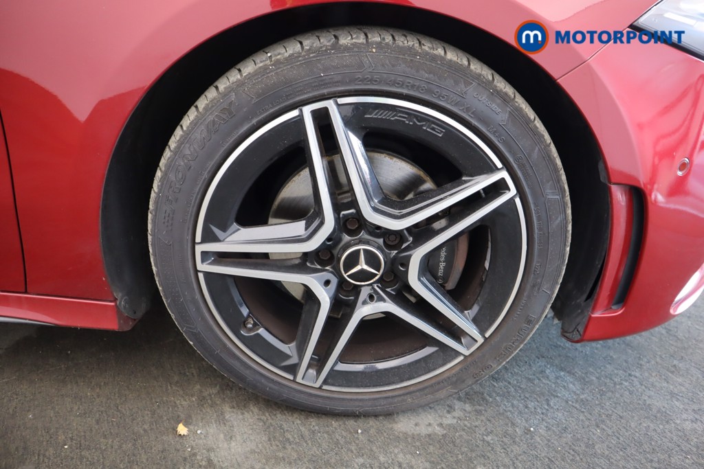 Mercedes-Benz A Class Amg Line Executive Edition Automatic Petrol Hatchback - Stock Number (1594585) - 40th supplementary image