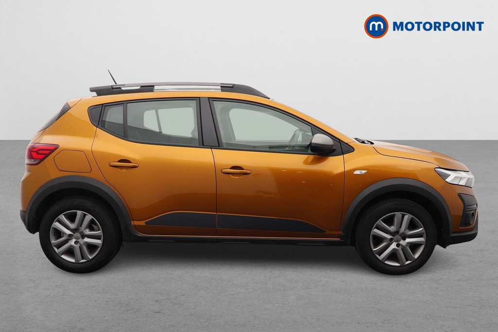 Dacia Sandero Stepway Expression Manual Petrol Hatchback - Stock Number (1595123) - Drivers side