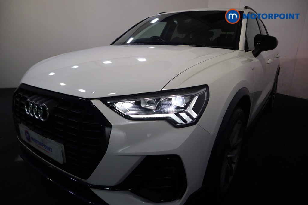 Audi Q3 Black Edition Manual Petrol SUV - Stock Number (1595177) - 38th supplementary image