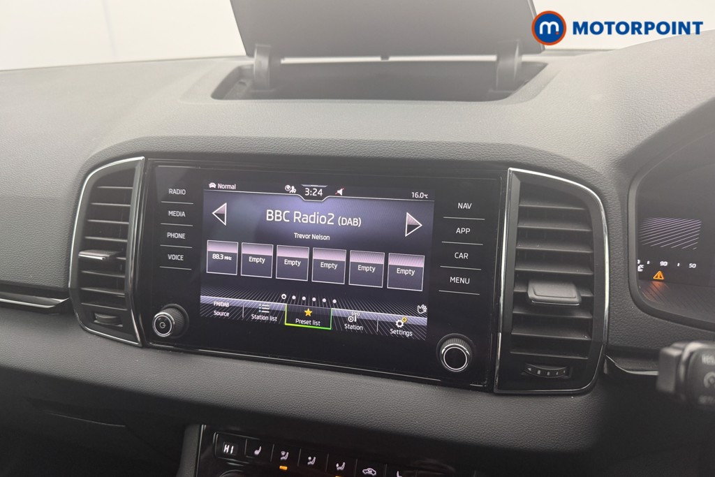 Skoda Karoq Se L Manual Petrol SUV - Stock Number (1595219) - 7th supplementary image