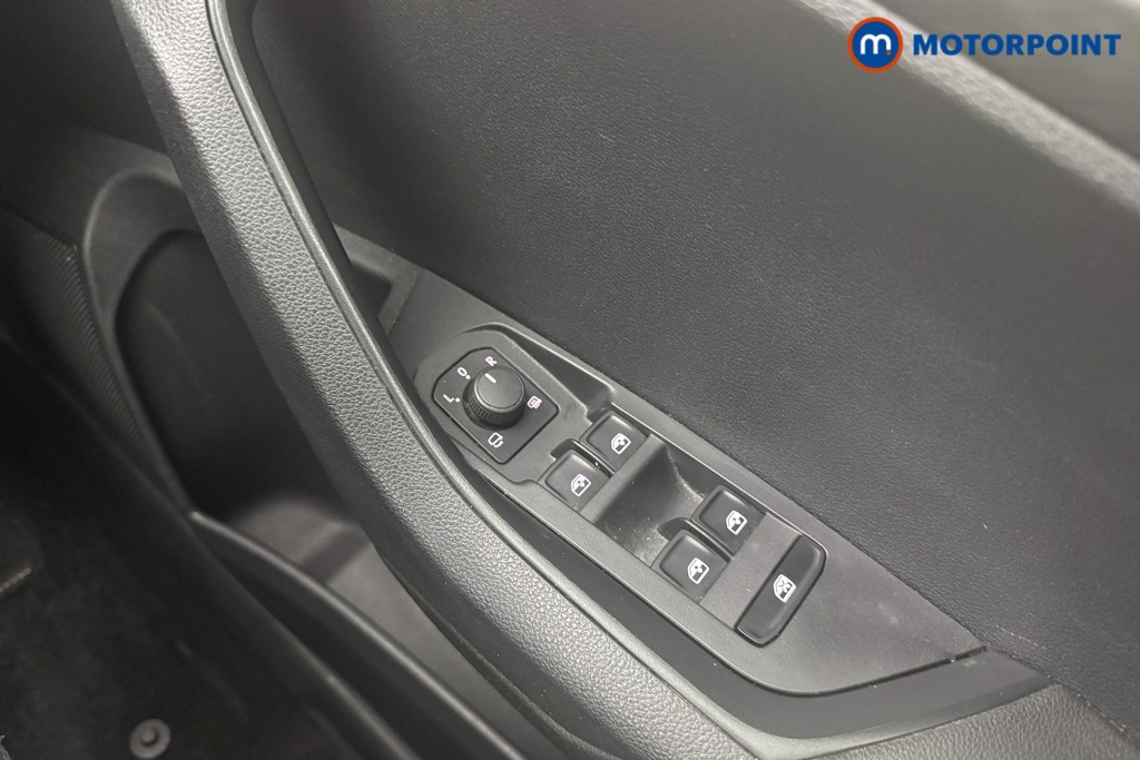 Skoda Karoq Se L Manual Petrol SUV - Stock Number (1595219) - 14th supplementary image
