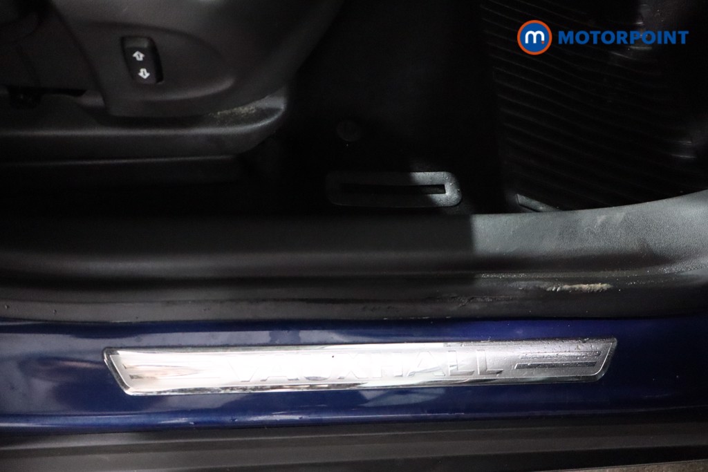 Vauxhall Crossland Ultimate Automatic Diesel SUV - Stock Number (1595376) - 21st supplementary image